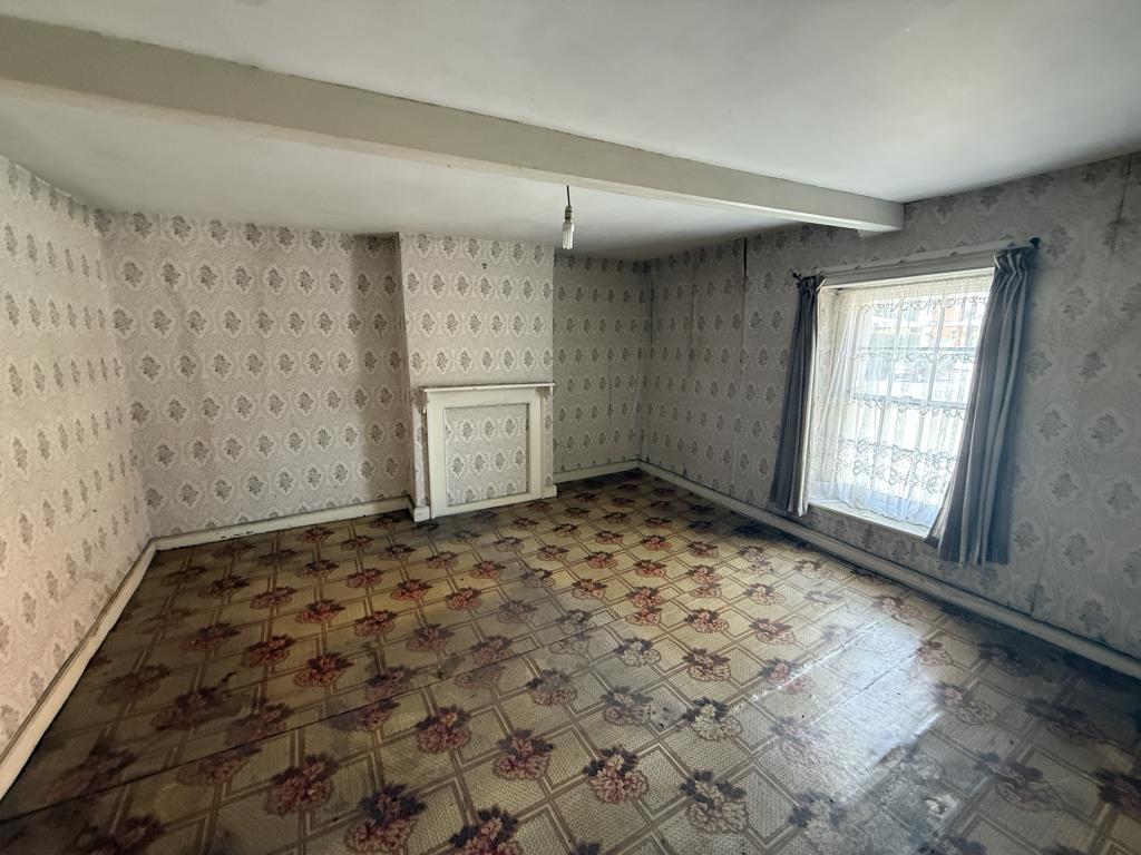 Lot: 70 - MID-TERRACE COTTAGE FOR REPAIR AND REFURBISHMENT - Bedroom two